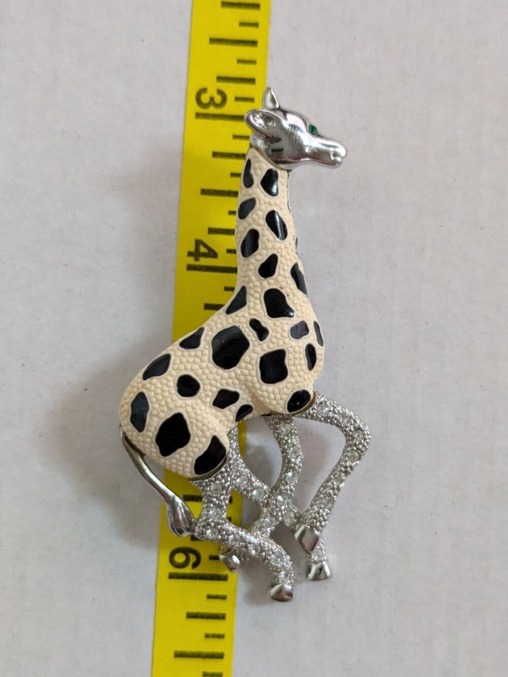 Silver Tone Enamel Rhinestone Giraffe Brooch Pin